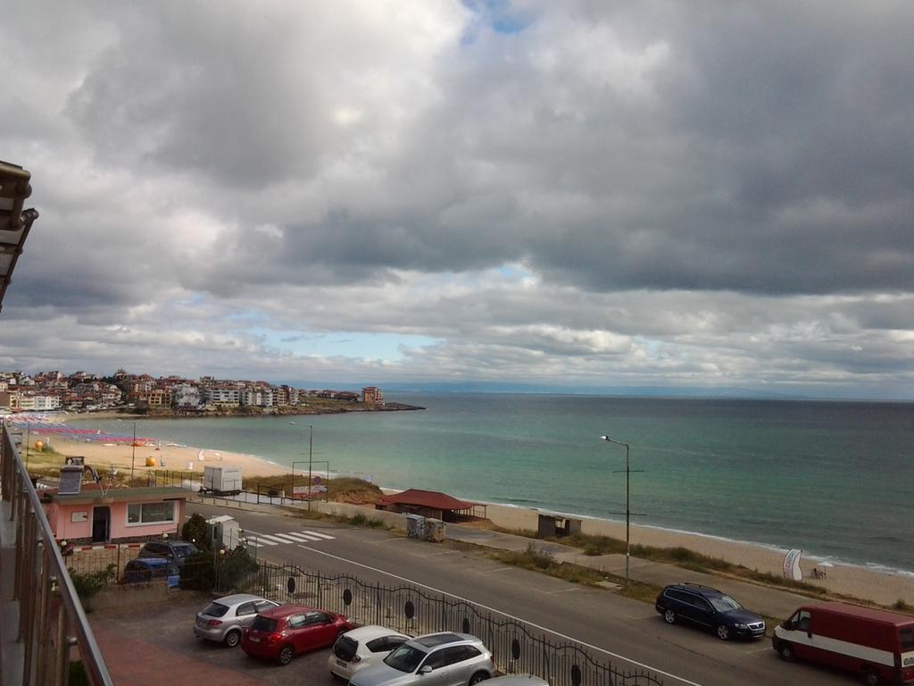 Villa Rouge Sozopol Exteriör bild