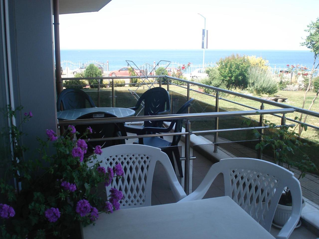 Villa Rouge Sozopol Exteriör bild