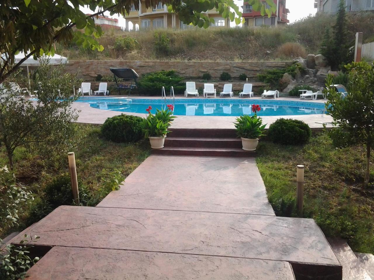 Villa Rouge Sozopol Exteriör bild